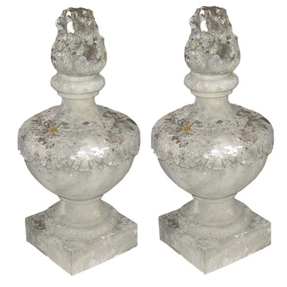 Four Flame Top Carved Stone Garden Finials For Sale at 1stDibs