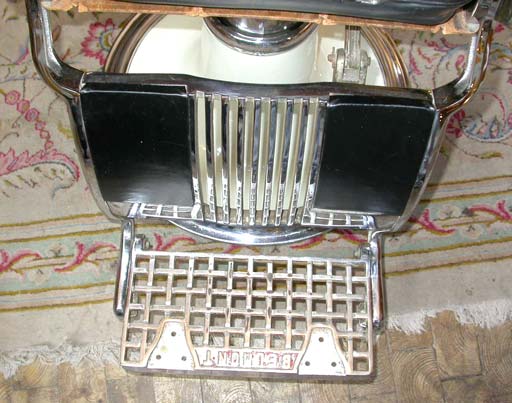 Metal Belmont Adjustable 1948 Barbers Chair For Sale