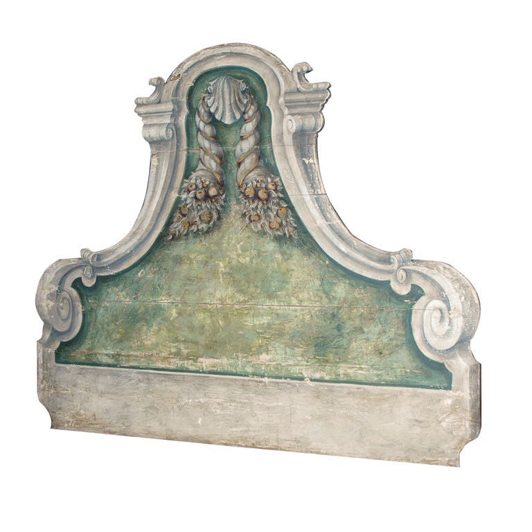 Trompe-l
oeil  Venetian Headboard