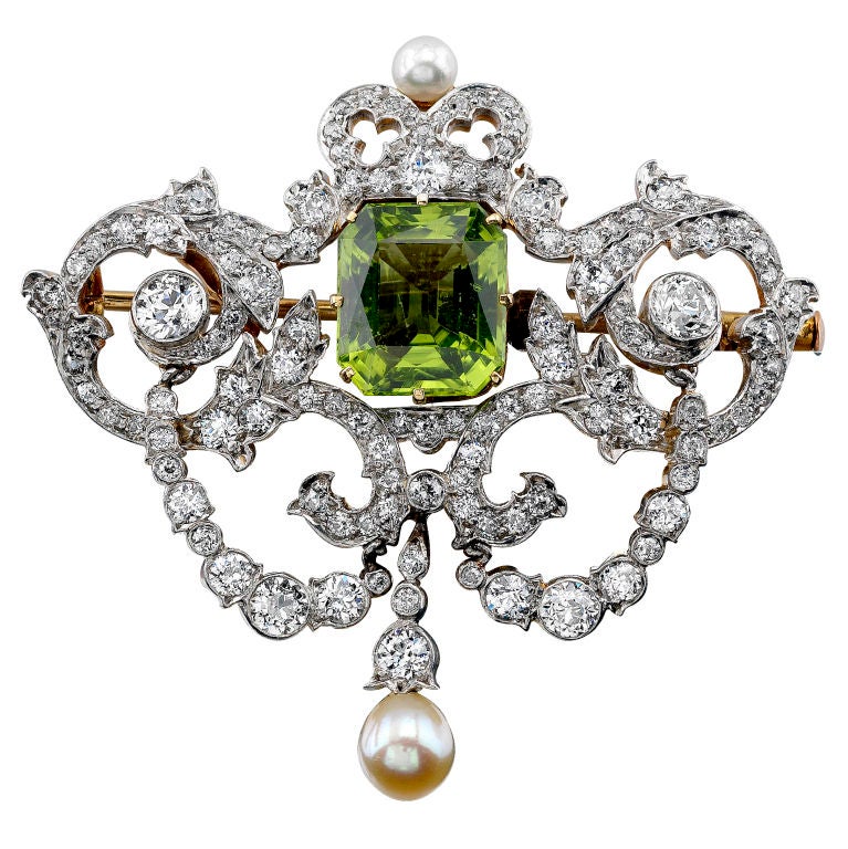Tiffany & Co. Victorian Peridot Brooch For Sale