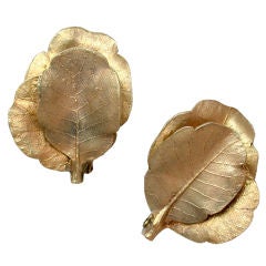 18kt Gold Leaf Earclips
