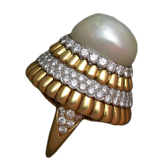 Van Cleef & Arpels Baroque Pearl and Diamond Ring