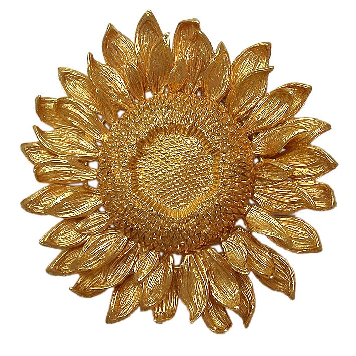 Asprey 18kt Gold Sunflower Brooch
