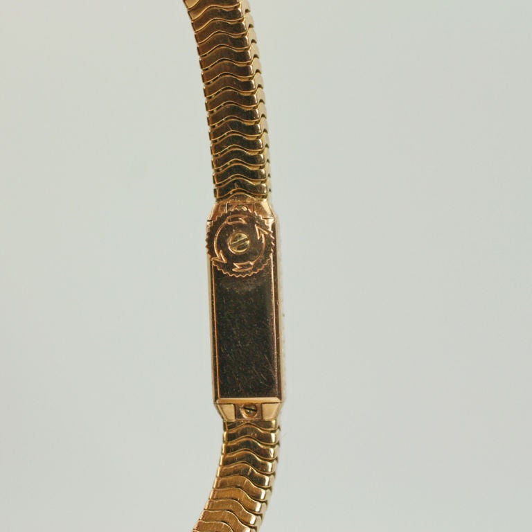 Jaeger LeCoultre Damenarmbanduhr aus 18 Karat Gelbgold 3