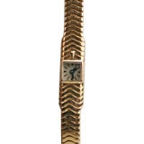 Jaeger LeCoultre Lady's Bracelet Watch in 18K Yellow Gold
