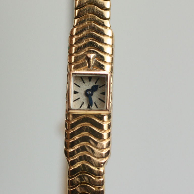 Jaeger LeCoultre Damenarmbanduhr aus 18 Karat Gelbgold 1