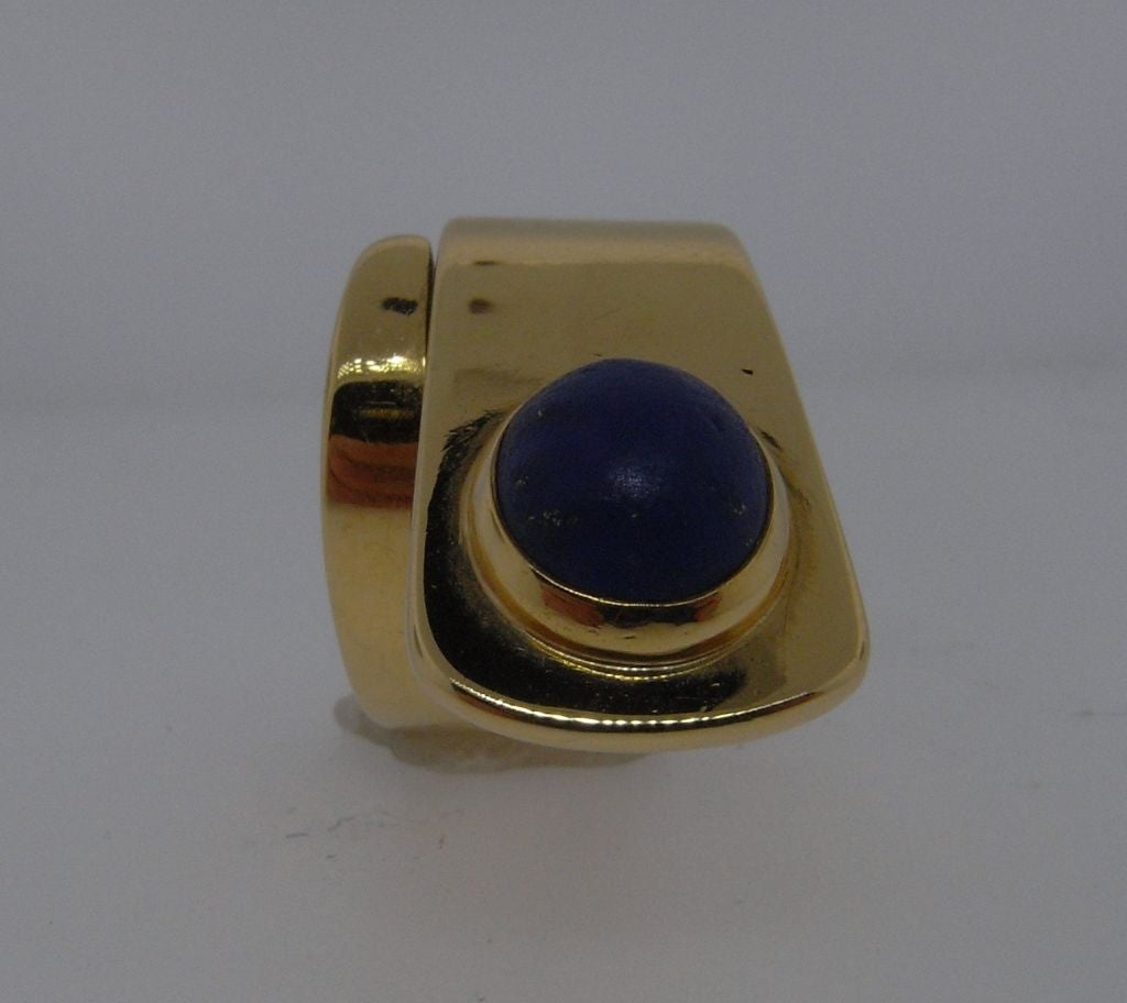Gold and lapis lazuli ring by Dinh Van for Cartier 3