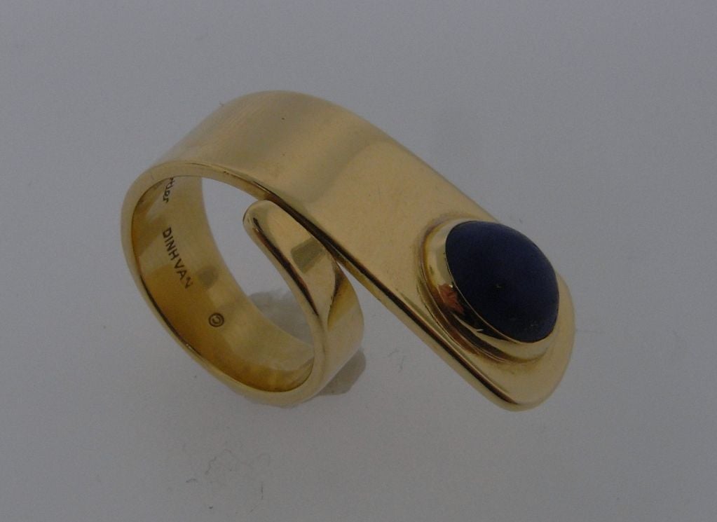 Gold and lapis lazuli ring by Dinh Van for Cartier 5