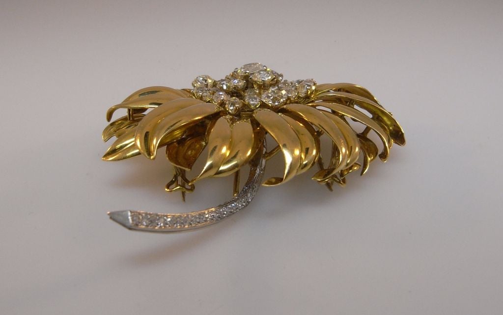 Women's Cartier London gold and diamond flower brooch