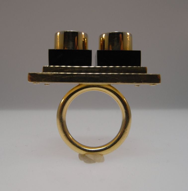 Gold, onyx and diamond ring by Ettore Sottsass For Sale 3