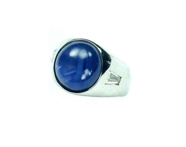 Star Sapphire & Diamond Ring, 16 carats