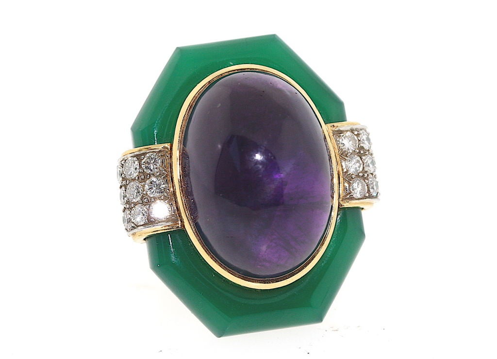 David Webb huge amethyst ring framed by chrysoprase with 24 full cut brilliant side diamonds set in platinum tot approx wt 1.5 cts, a very substantial and stylish ring! Measures 1 3/8 inches long and 1.25