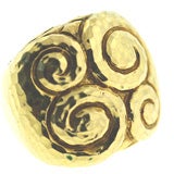 David Webb Hammered Gold "Swirl" Ring David Webb Hammered Gold "Swirl" Ring