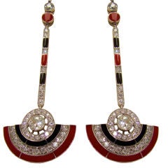 Platinum
18K White Gold Earrings w/ Diamonds in Enamel Platinum
18K White Gold Earrings w/ Diamonds in Enamel