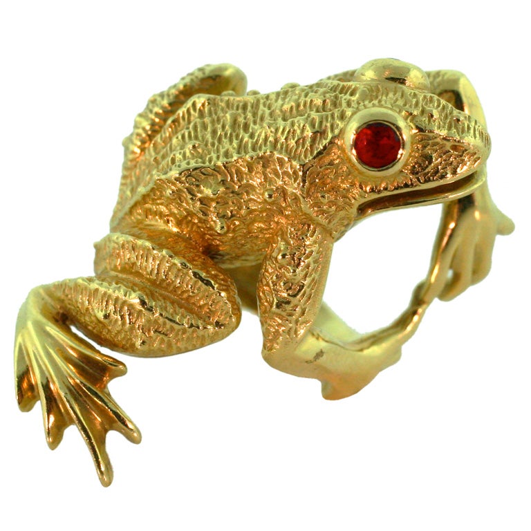 Frog Ring Ruby Eyes and 18K Yellow Gold at 1stDibs frog with gold