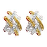 Vintage Pearl Earrings w/ White 
Yellow Diamonds in White 
Yellow 18K