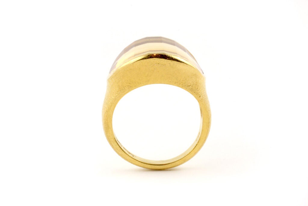 22kt Gold and Citrine Saddle Cut Ring 1