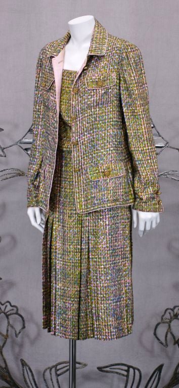 Gris Chanel Haute Couture Trompe l''oiel Tweed Suit en soie en vente