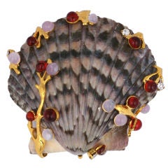 MWLC Poured Glass Scallop Shell Brooch
