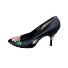 Herbert Levine Black Silk with Embroidered Pink Roses high heels 7aaa 1