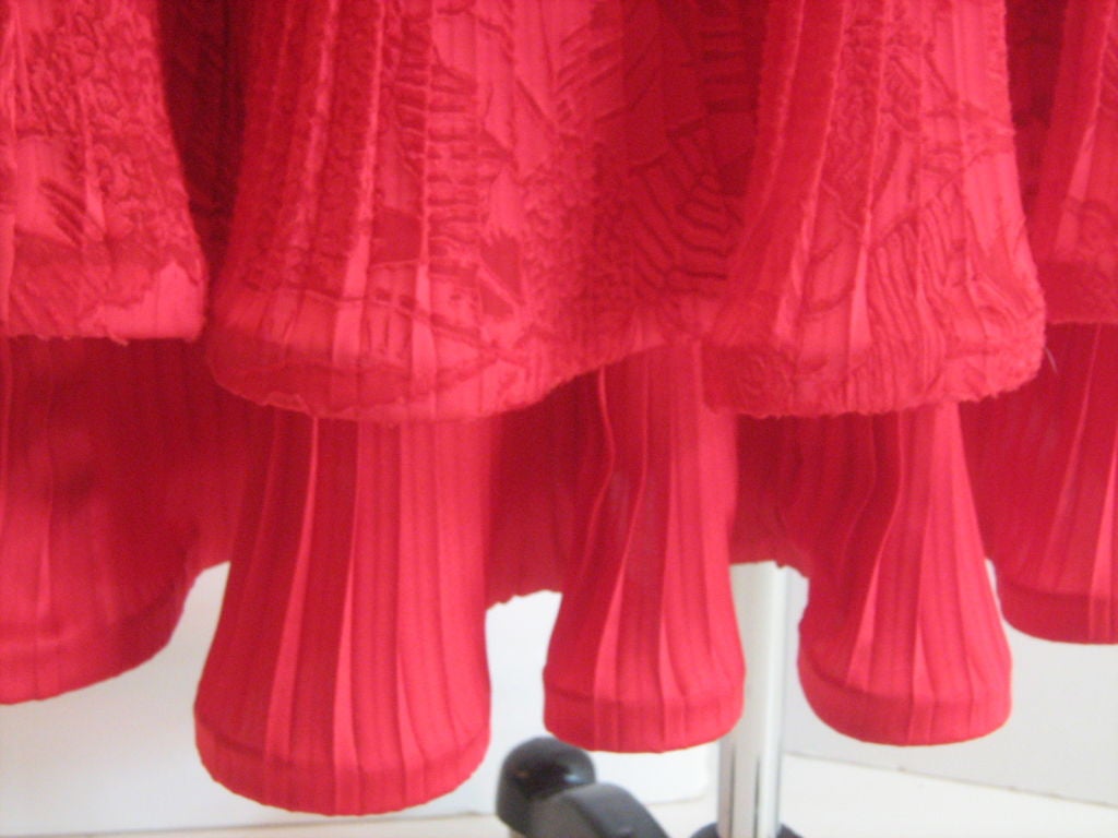 Robe de flamenco à manches larges rouges Maggy en vente 5
