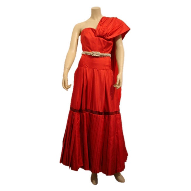 Printemps-ete 1952 Christian Dior Red Dahlia Gown