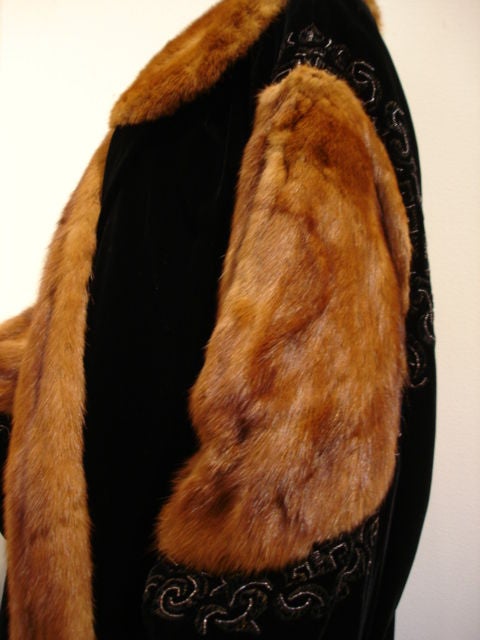 Women's 1920s Silk Velvet and Mink Opera Coat