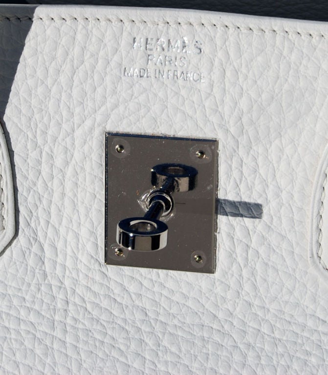 Hermes 35cm Birkin White Taurillon Clemence Leather with Palladium Hardware L Stamp<br />
<br />
The perfect size for a handbag!<br />
<br />
The bag measures 35 cm/ 14