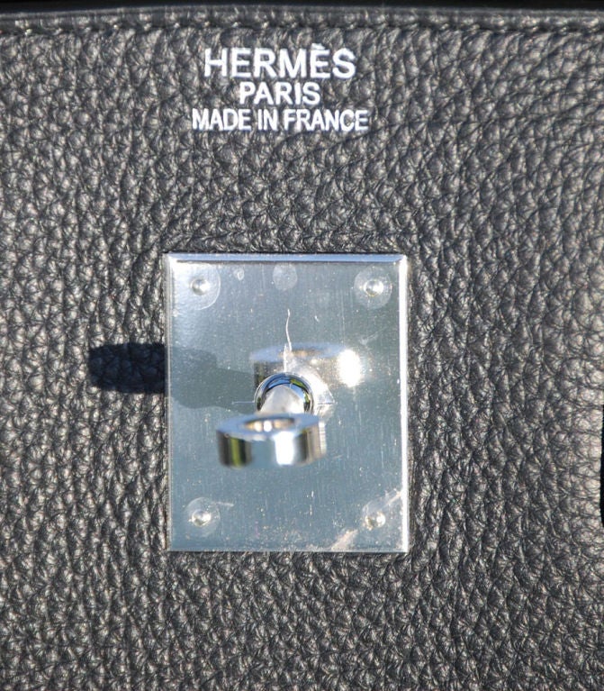 35cm Hermès Birkin<br />
Black Togo Leather<br />
Palladium Hardware | M Stamp<br />
<br />
The bag measures 35 cm/ 14