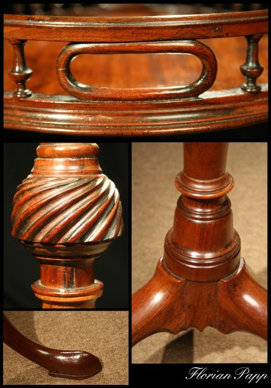 Exceptional Pair of Georgian Mahogany Torcheres, circa 1755 For Sale 1