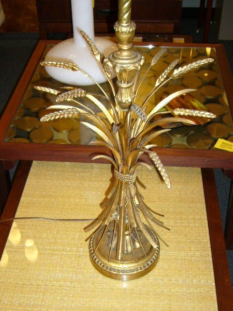 Elegant Gilt Wood and Tole Wheat Sheaf Lamp 5