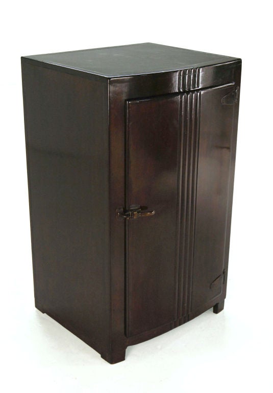 A Chinese Deco fridge with carved beaded door, brass hardware, and two interior shelves, from 1930's Shanghai.<br />
<br />
Pagoda Red Collection #:  CAD090<br />
<br />
<br />
Keywords:  Cabinet, side, end table