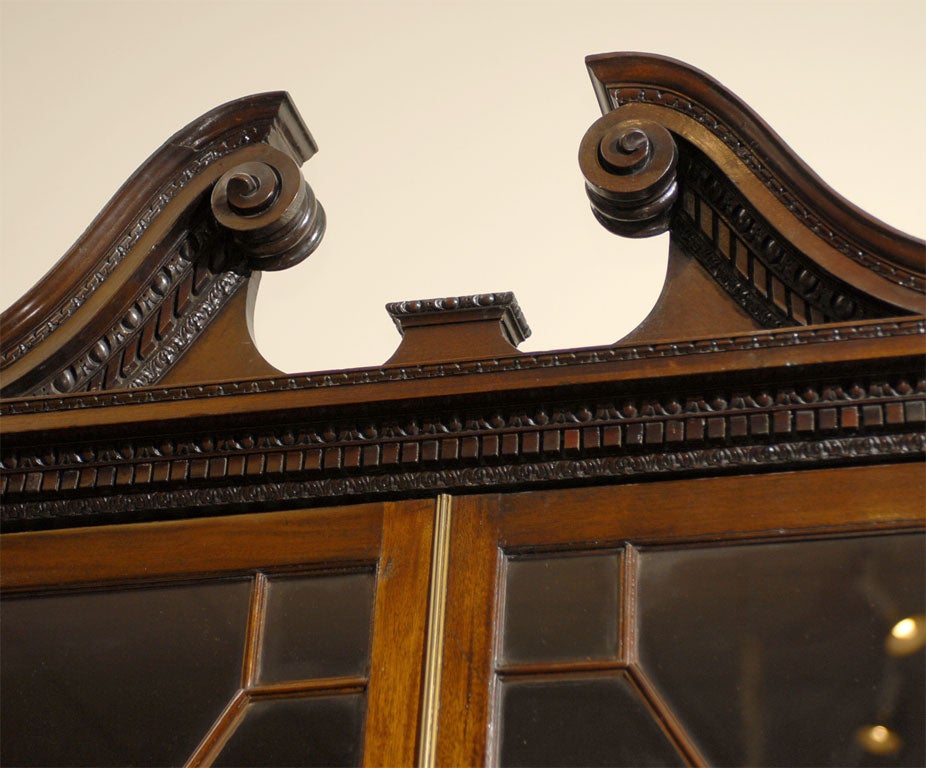 George III Breakfront Secretaire Bookcase, England c. 1790 3