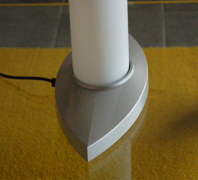 LAMPADA DA TAVOLO-DANIELA PUPPA PER FONTANA ARTE 1
