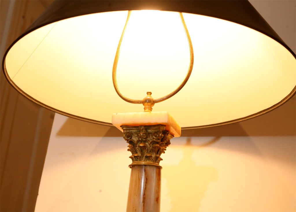Marble column lamp For Sale 1