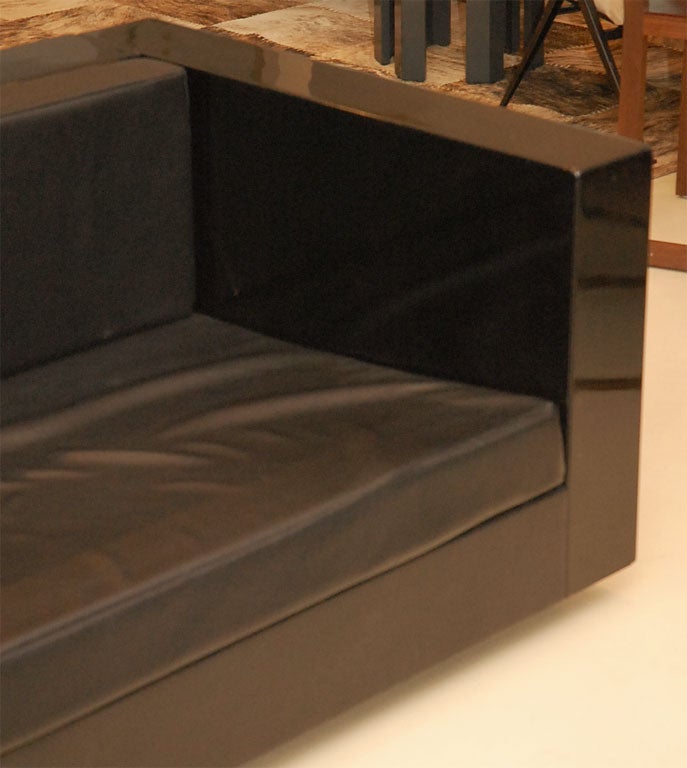 Late 20th Century Lacquered Cube Sofa by Massimo Vignelli for Poltronova /Stendig