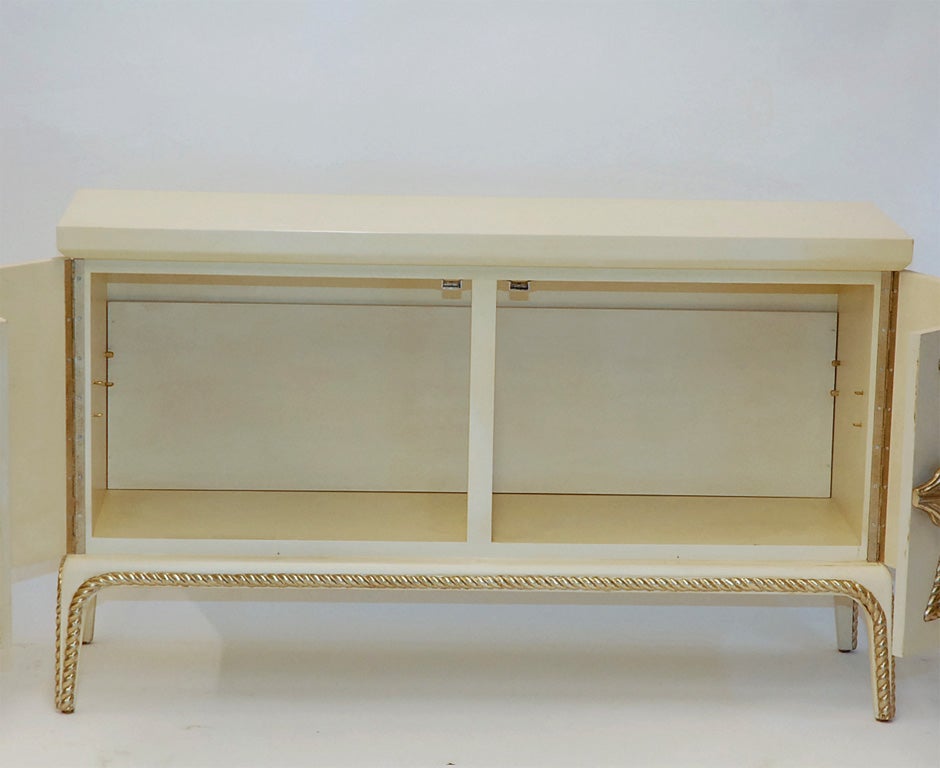American Sideboard with Folding Doors 3