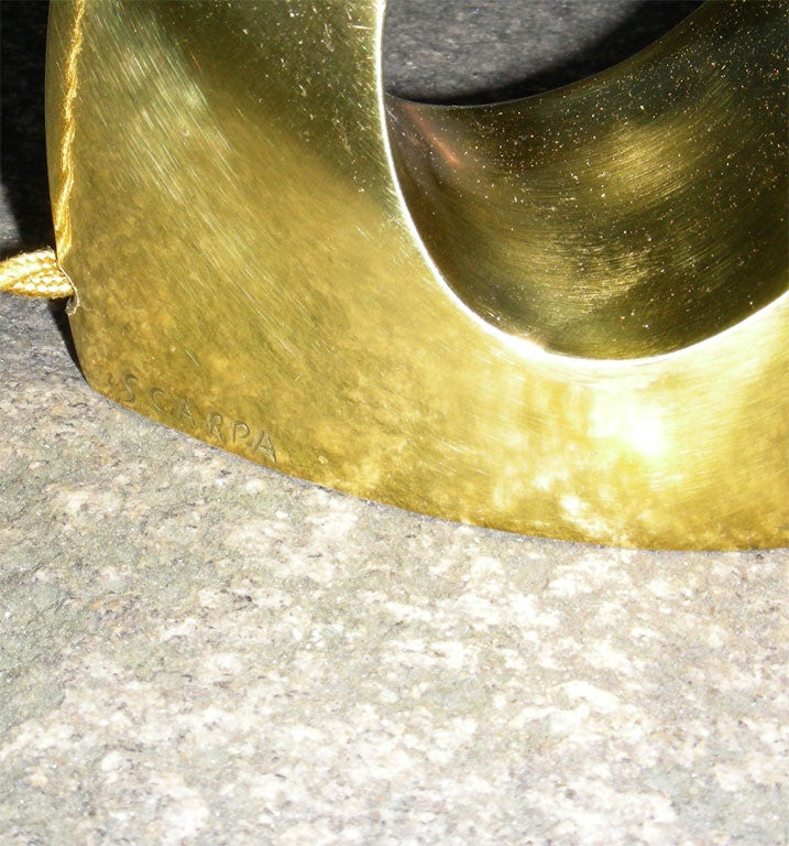 Dos Lámparas de Bronce Dorado de los años 50 Firmadas por Scarpa en venta 1