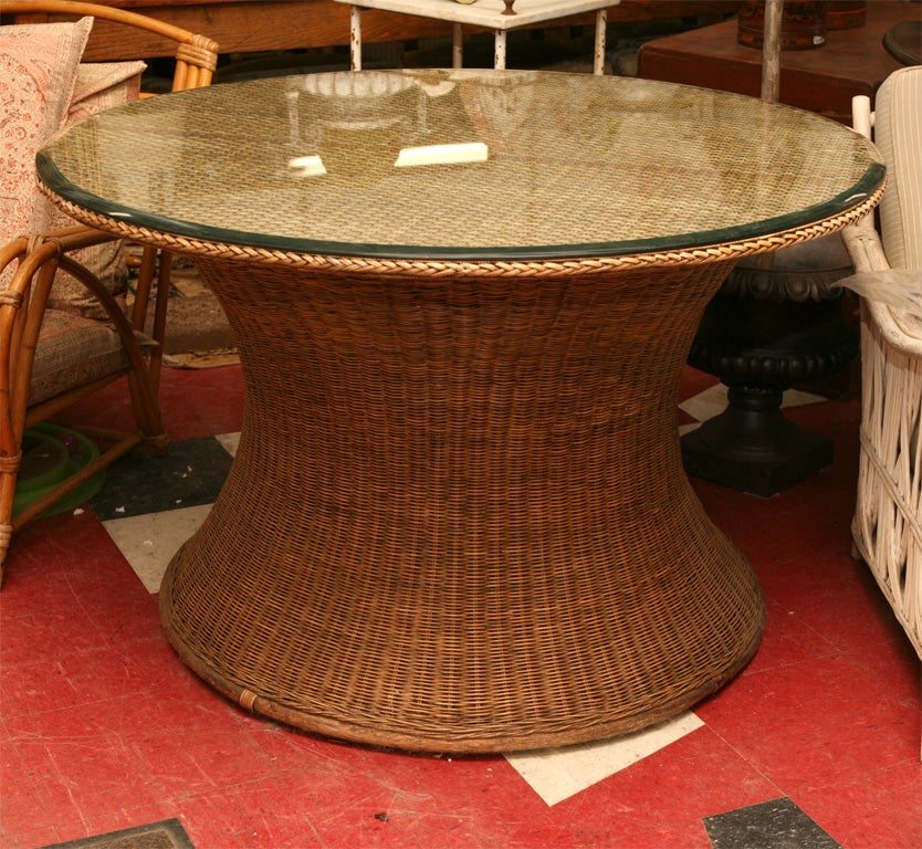 Round Wicker Table