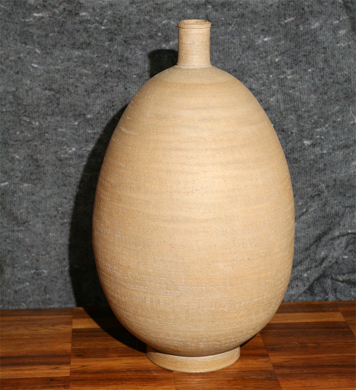 Large ovoid pot from the Kähler Keramik Factory, unglazed, oatmeal color, by Nils Kähler.