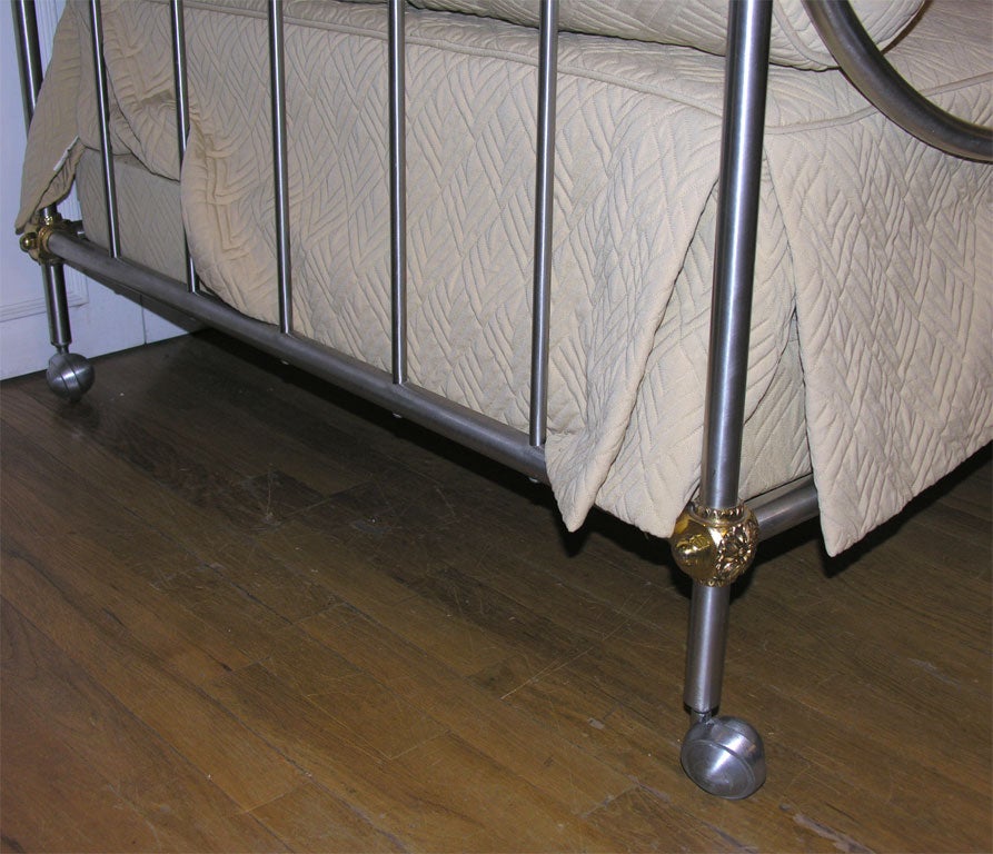 A French Empire Style Daybed In Excellent Condition In New York, NY