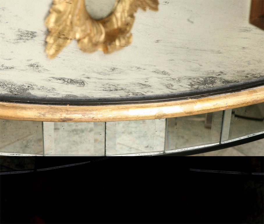 Superb Mirrored Centre Table Giltwood Edge with Black Trim For Sale 2