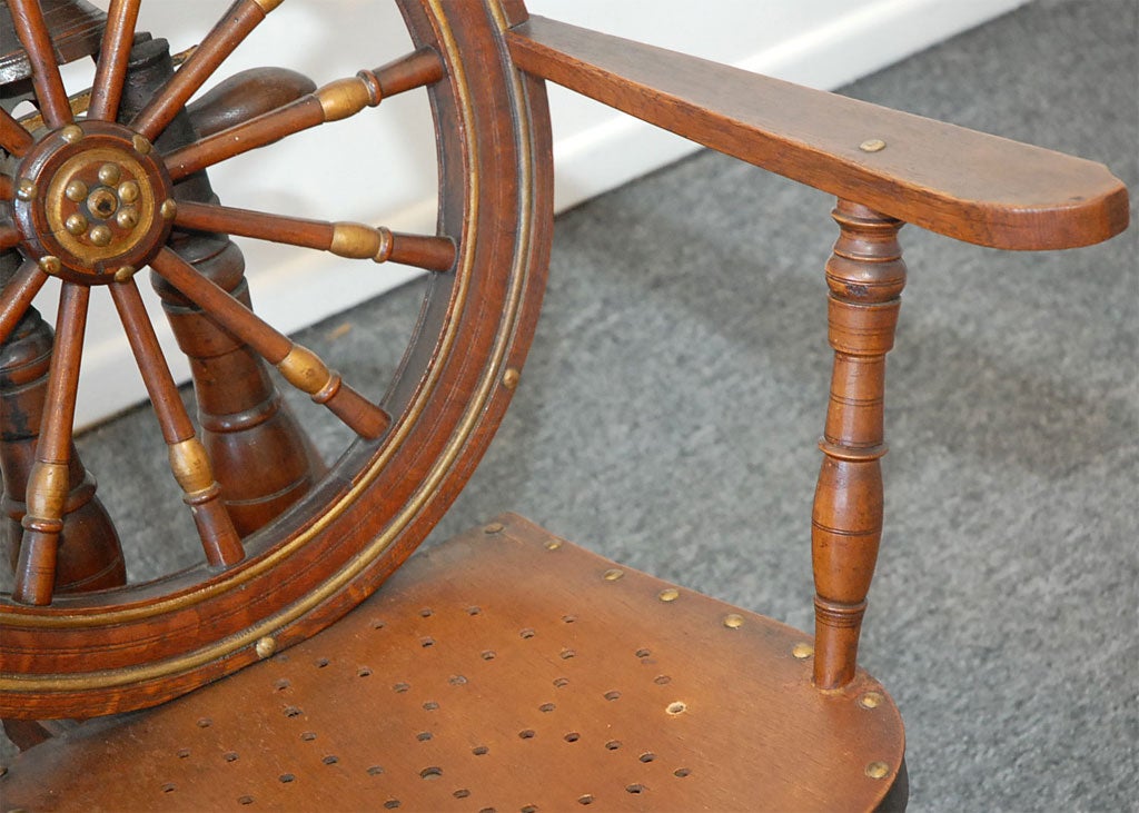 American 19THC EARLY AND FOLKY  SPINNING  WHEEL CHAIR W/ MOTHER ON TOP