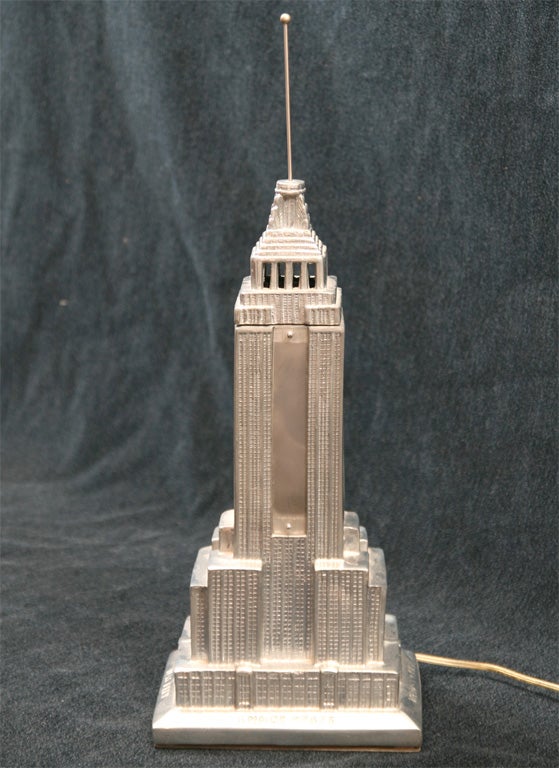 Empire State Building Lamp Molded by Frankart Deco Co. In Excellent Condition In New York, NY