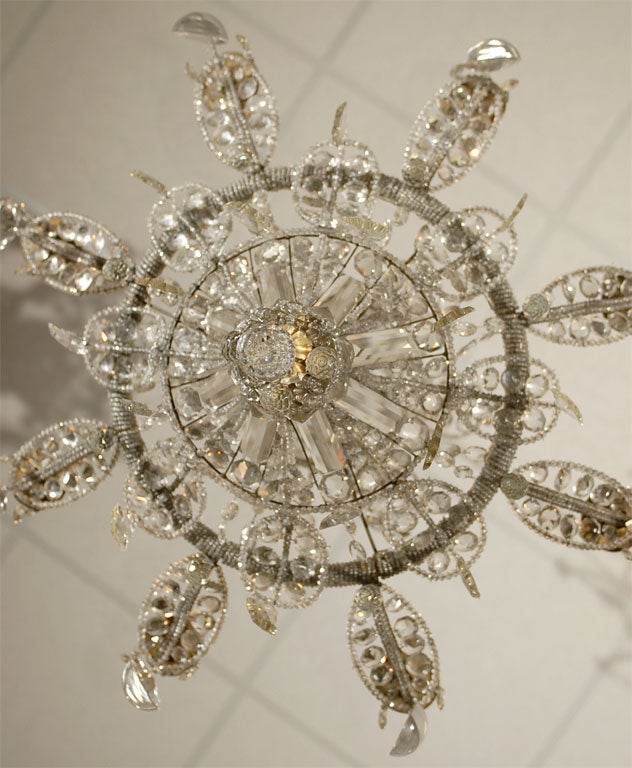 Baltic Neoclassical Style 8-Light Chandelier in Cut-Crystal, circa 1880 3