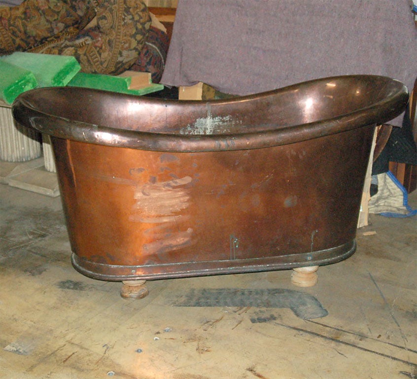Fantastic Antique Copper Bath Tub 1