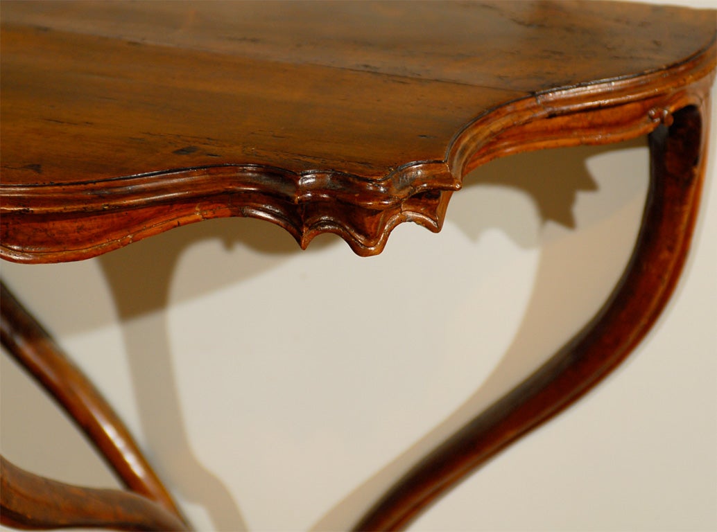 Hand-Carved Italian Rococo Late 18th Century Walnut Console Table with Authentic Patina For Sale
