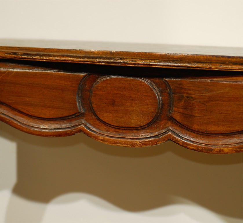 Hand-Carved Pair of Late 18th Century Louis XV Walnut Console Table from Uzès, Provence