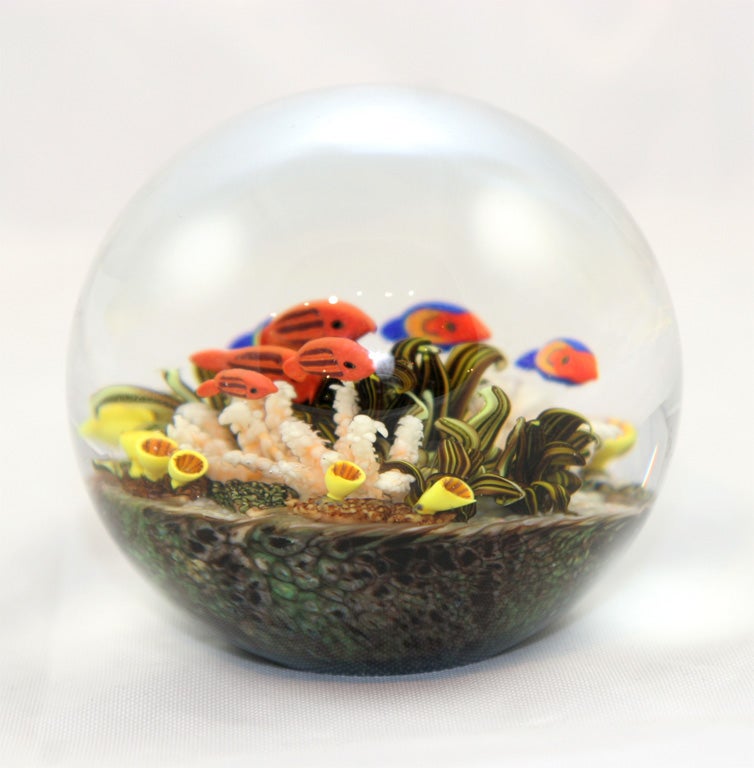 American Cathy Richardson sea life paperweight