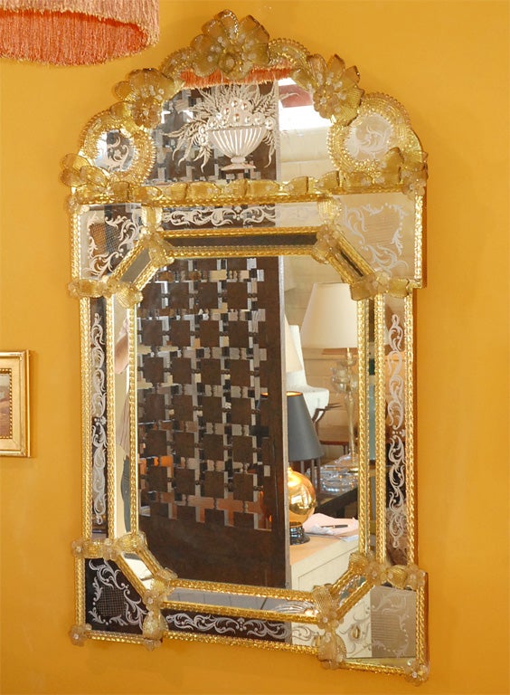 Beautiful large Venetian etched mirror with gold glass detail. Excellent vintage for it's age with one flower missing, see image/view 8 (right side, not that noticeable, as covered by leaf).  Wear is consistent with age and use.